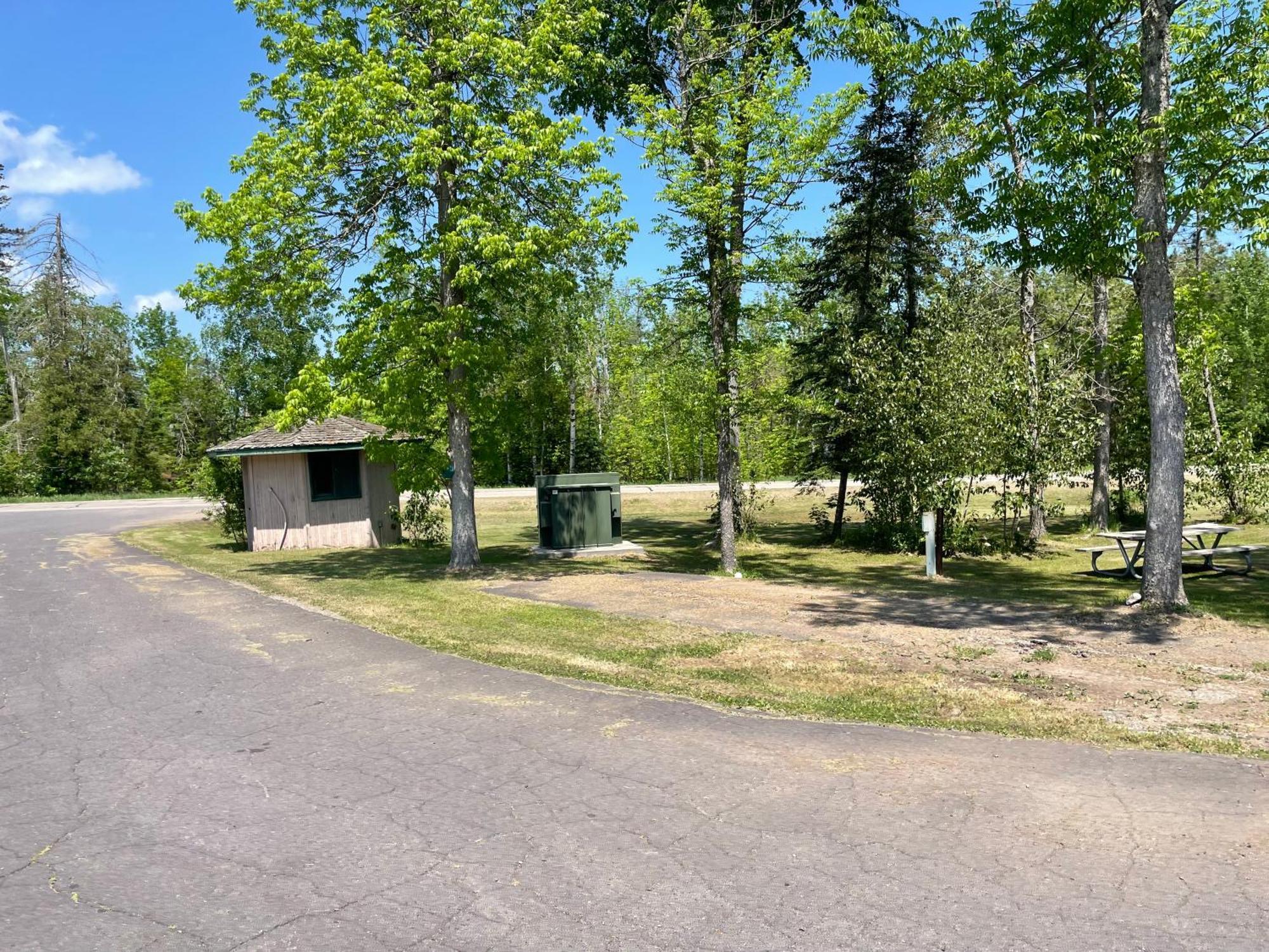 Trails Inn Quadna Mountain Motel & Rv Park Hill City Bagian luar foto