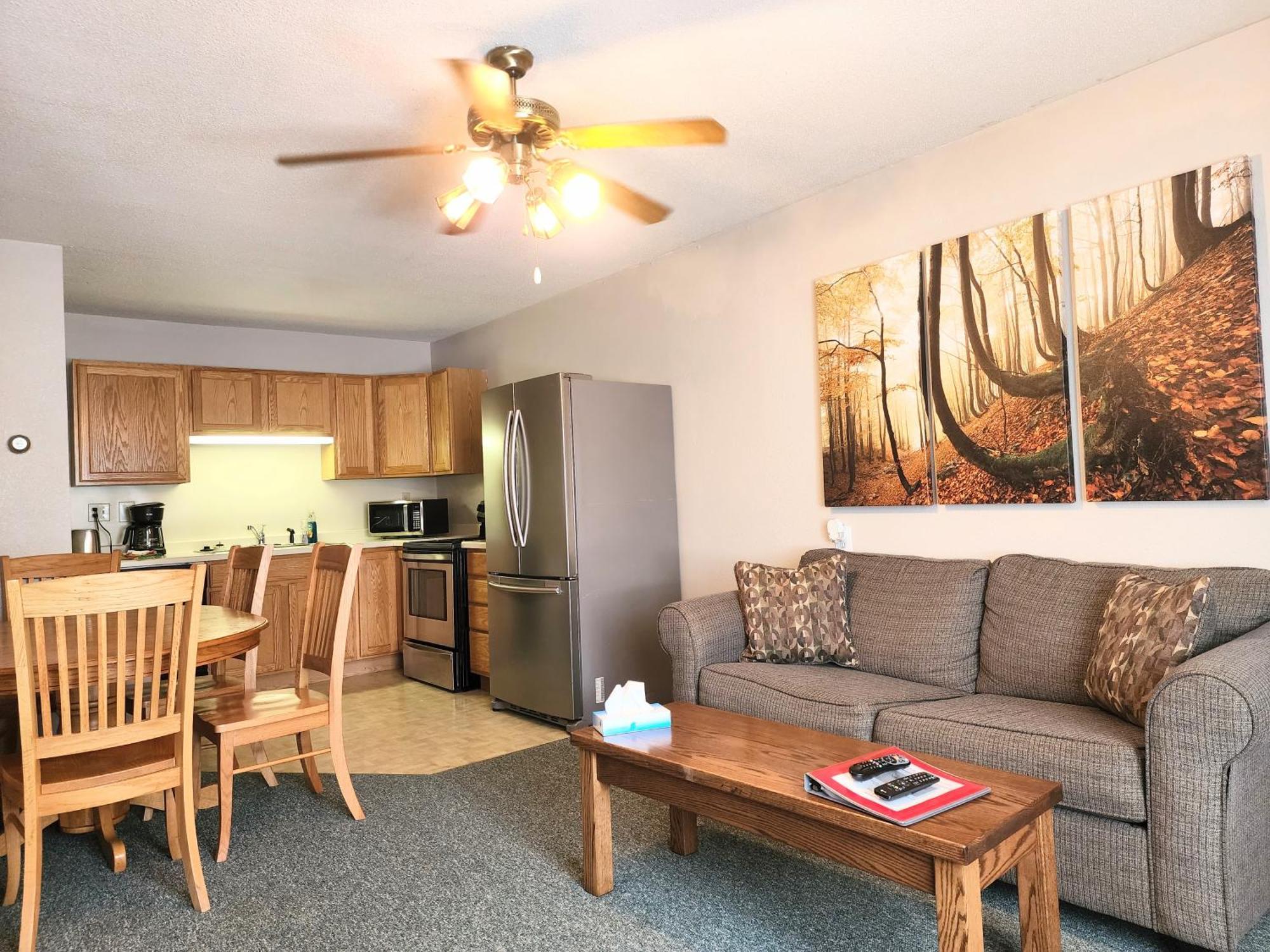 Trails Inn Quadna Mountain Motel & Rv Park Hill City Bagian luar foto