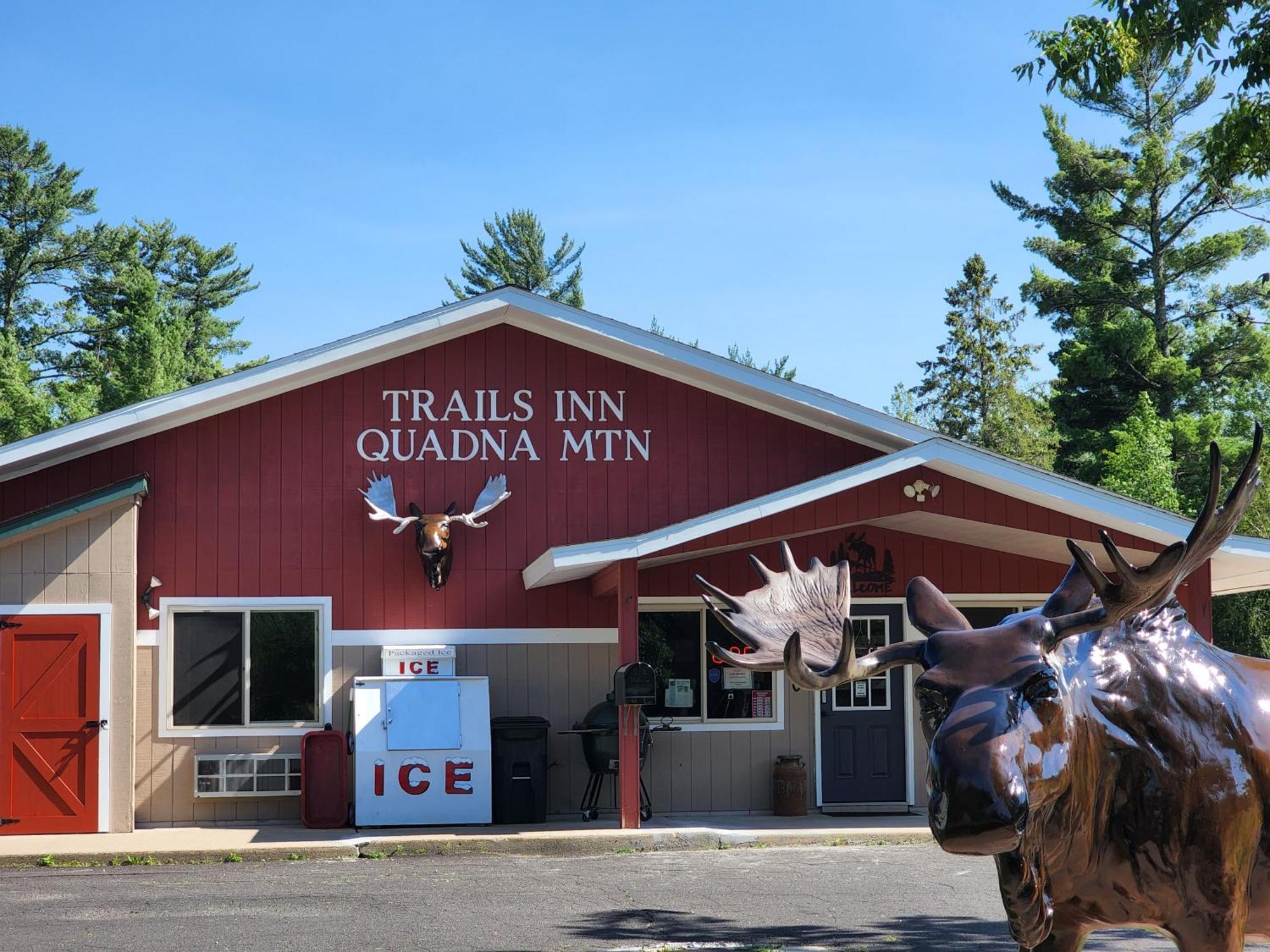 Trails Inn Quadna Mountain Motel & Rv Park Hill City Bagian luar foto